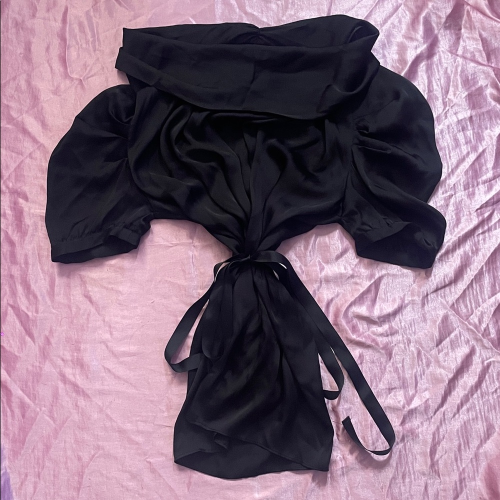 BCBG Max Azria Black Top 🖤